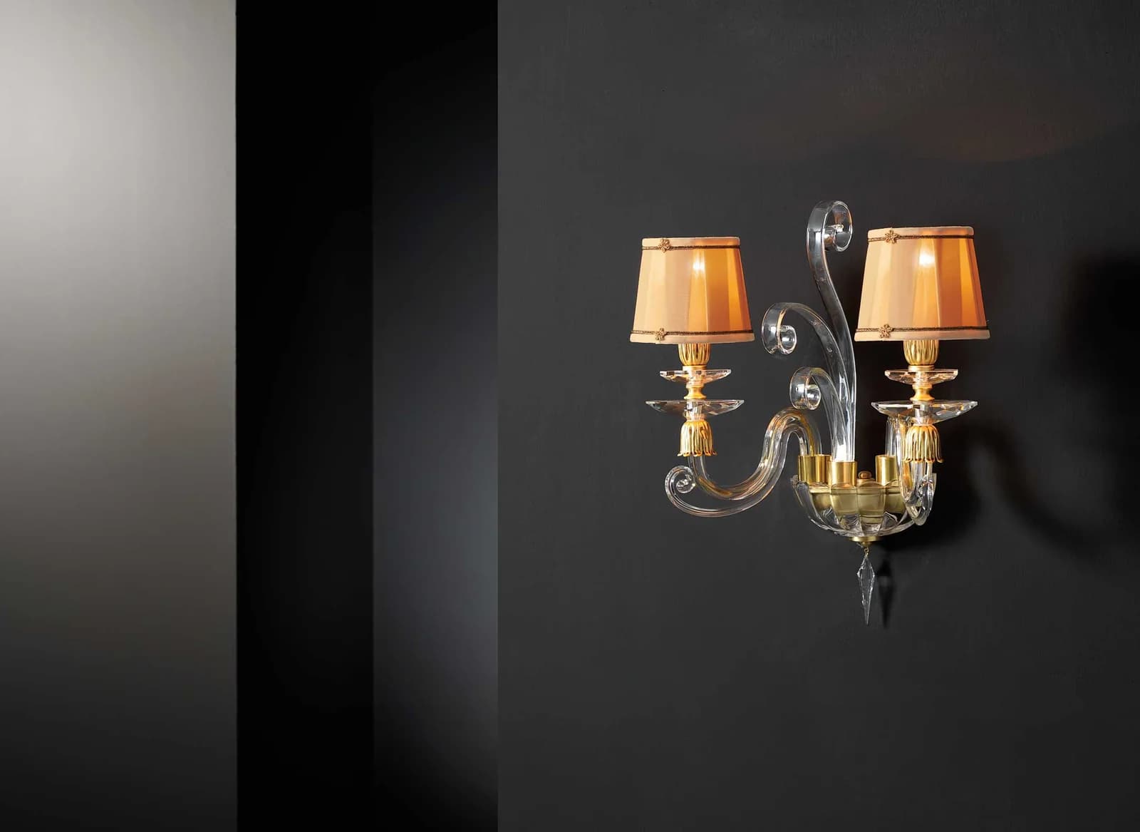 Alicante Satin — бра — Euroluce