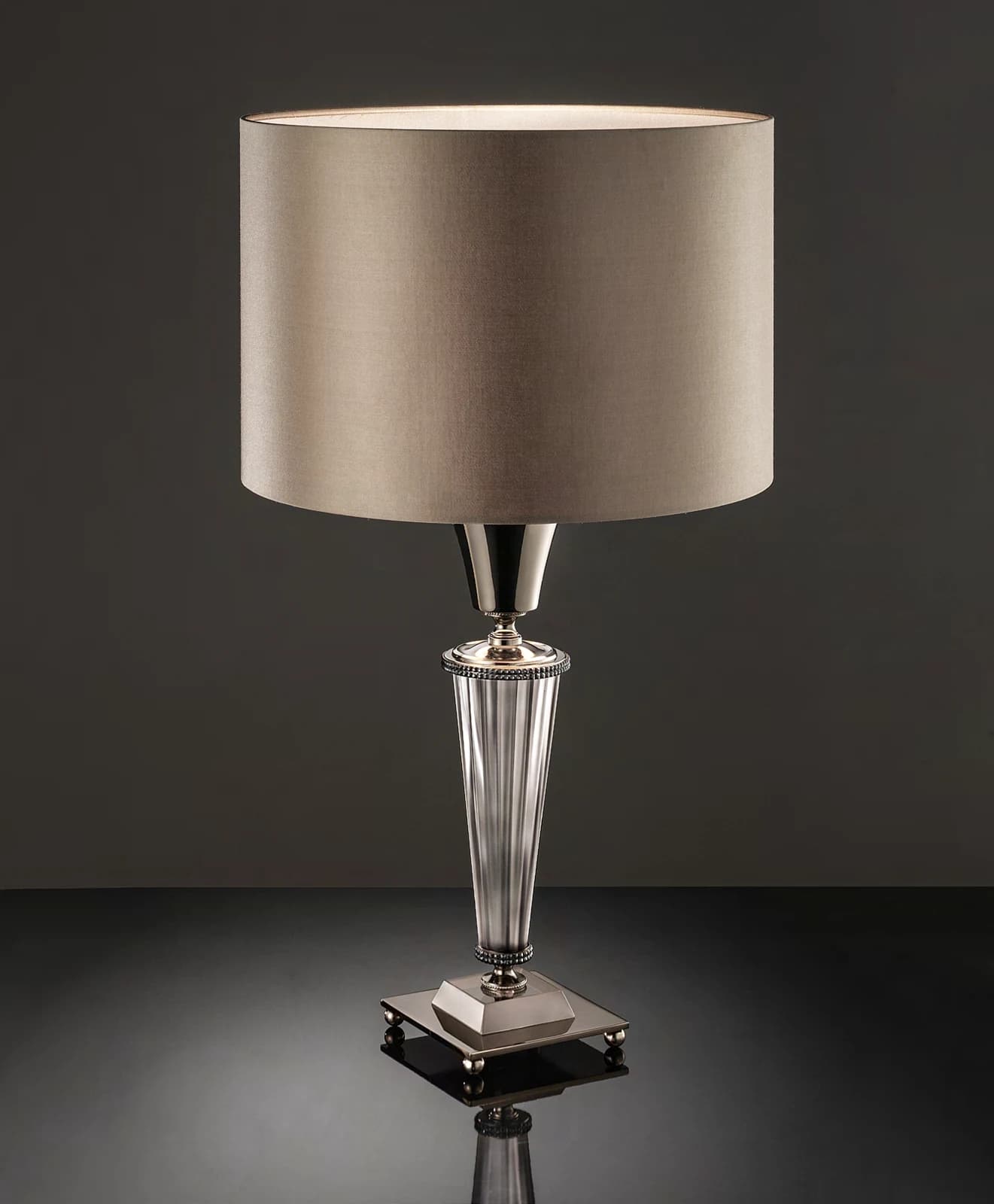 Desiderio — настольная лампа — Euroluce