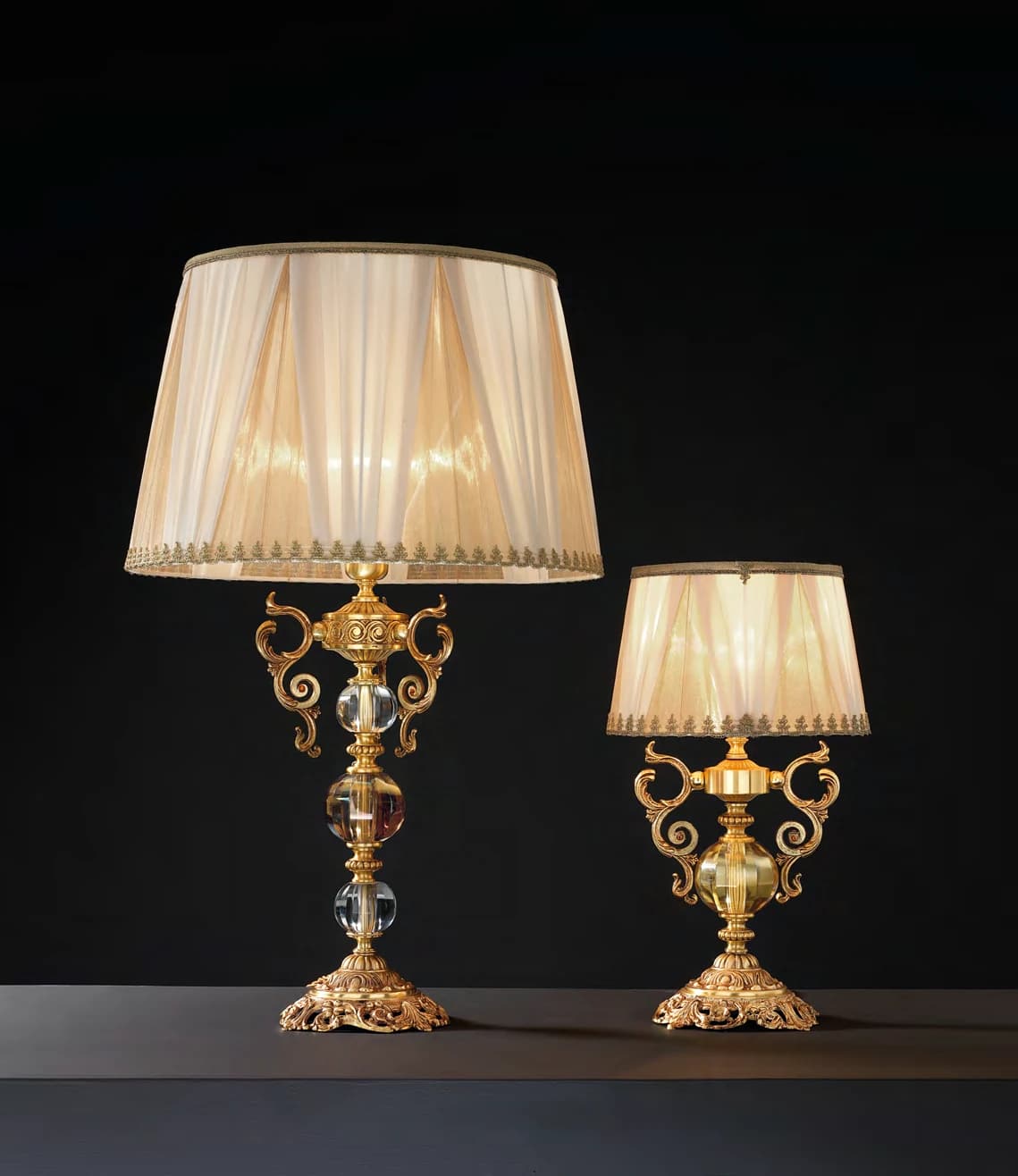 Lyra — настольная лампа — Euroluce