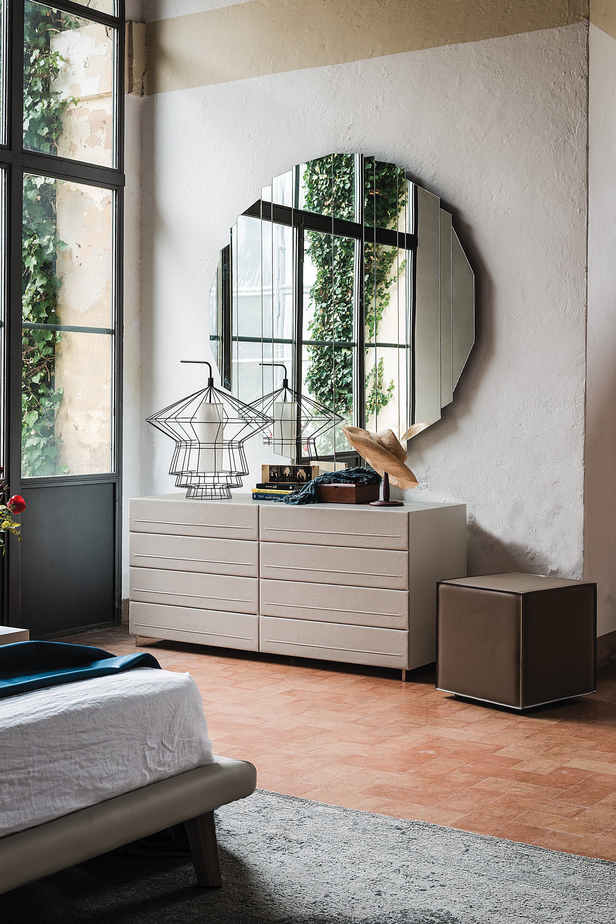 Dyno — комод — Cattelan Italia
