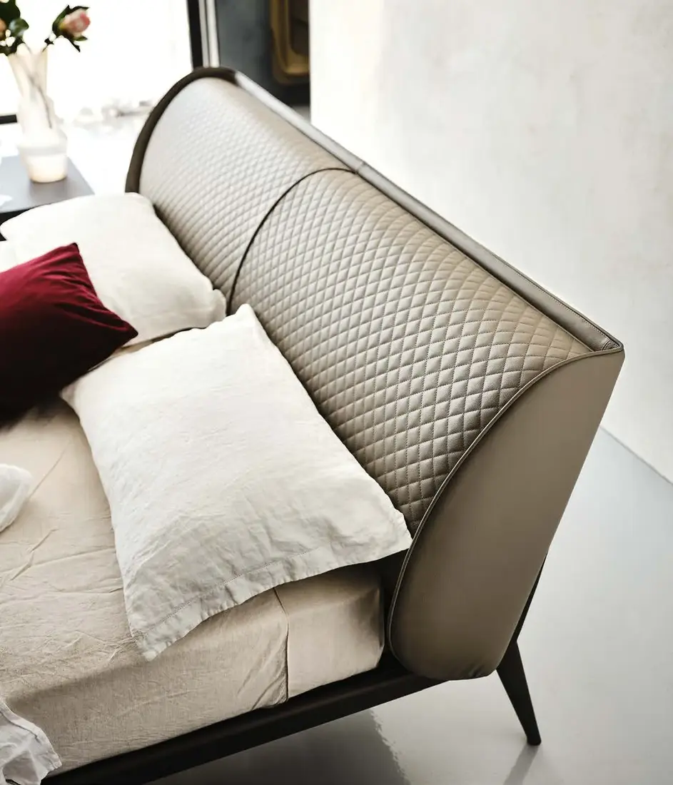 Ayrton — Cattelan Italia