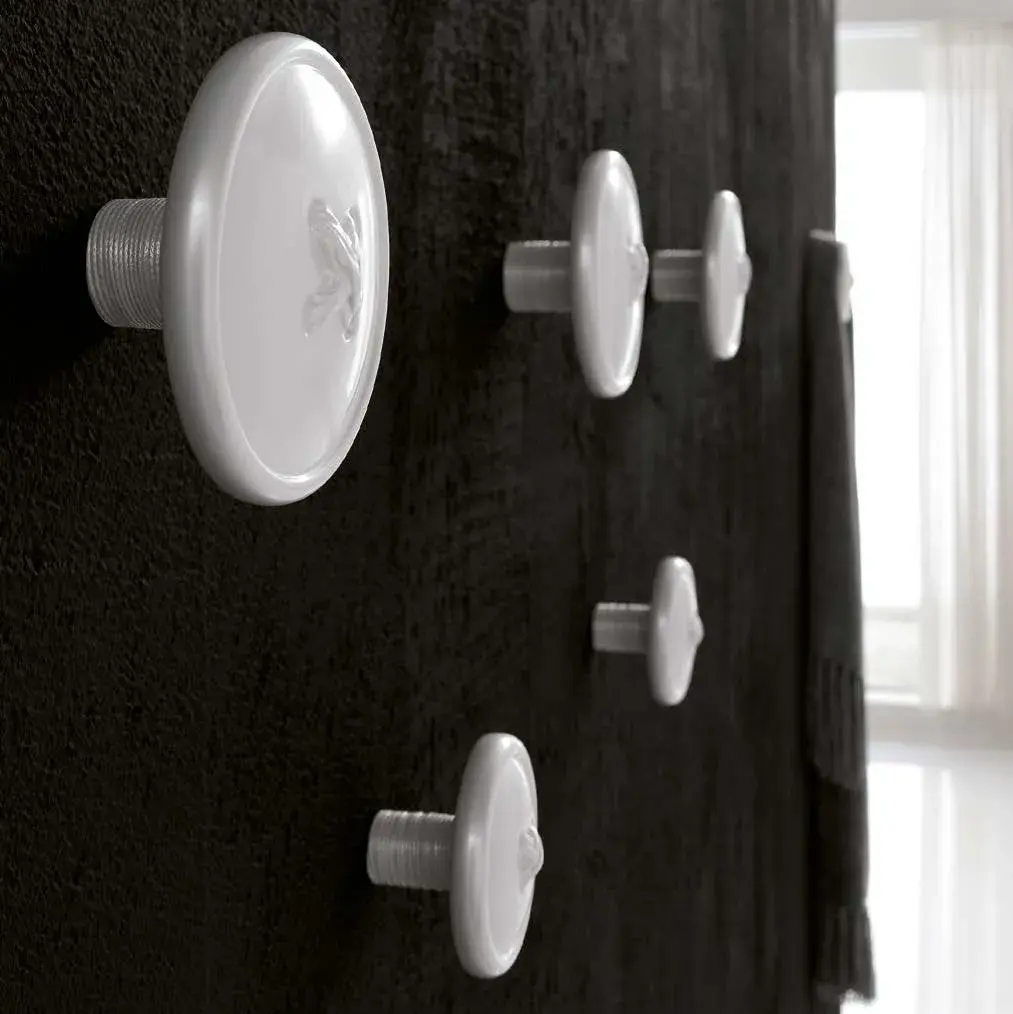 Bottone — Cattelan Italia