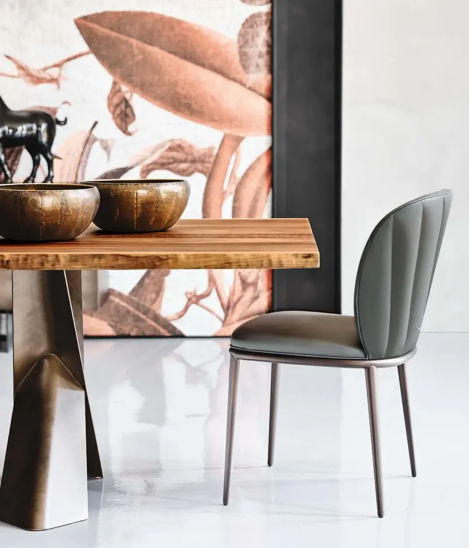 Chrishell ML — Cattelan Italia