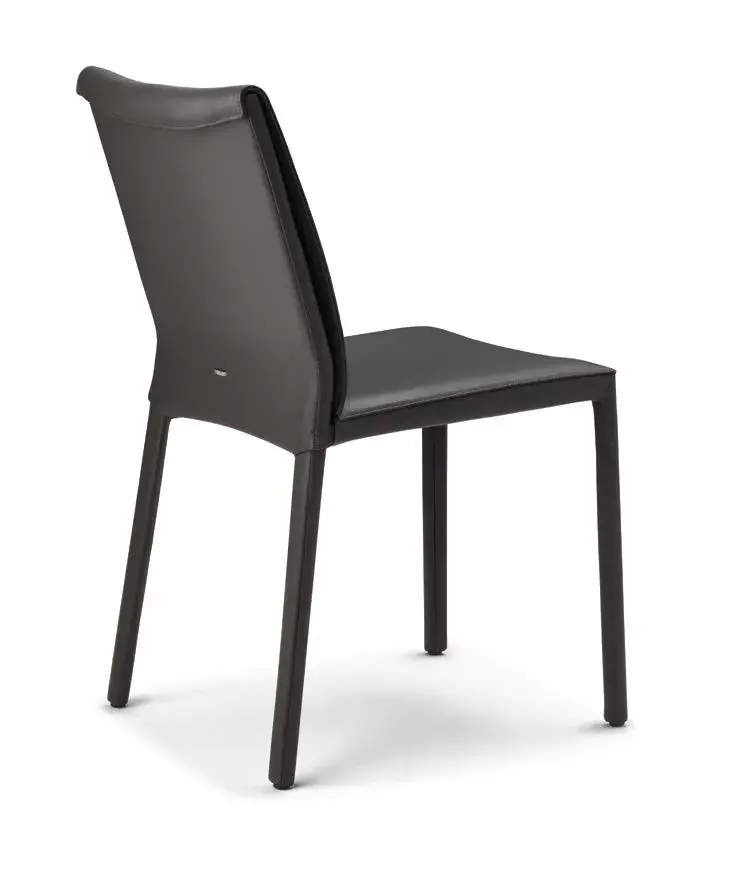 Italia — Cattelan Italia, вид 2