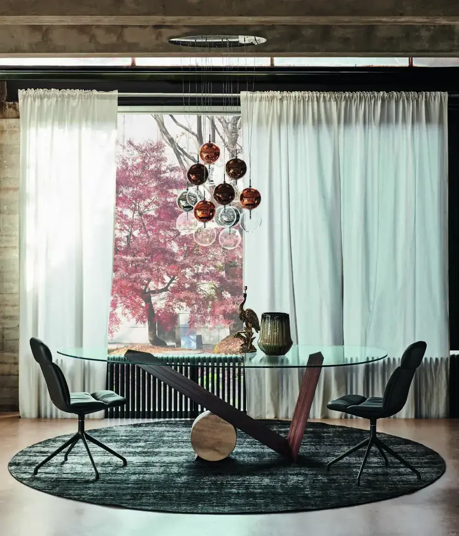 Valentino — Cattelan Italia