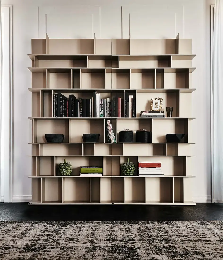 Wally — Cattelan Italia