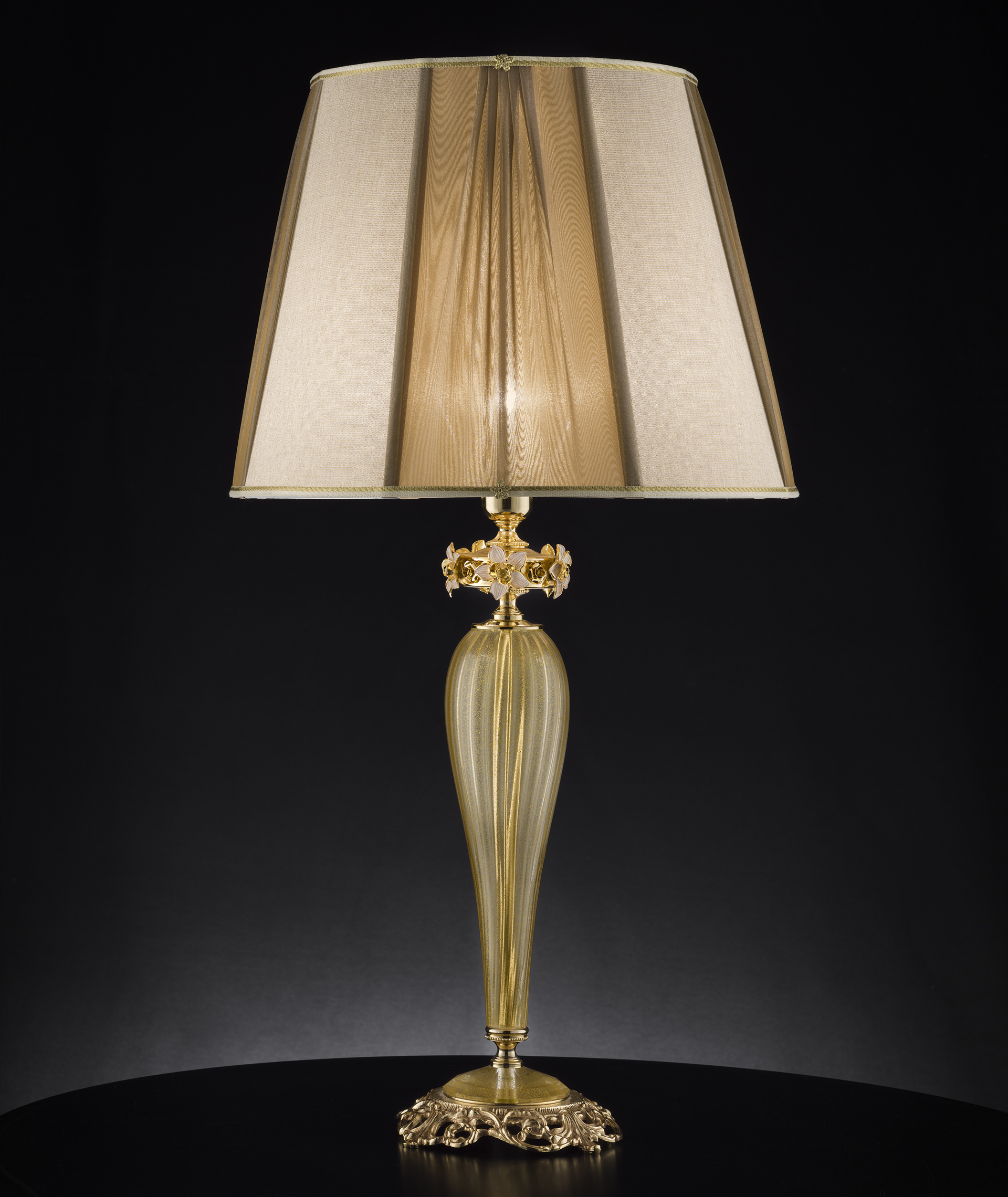 Sheen — настольная лампа — Euroluce