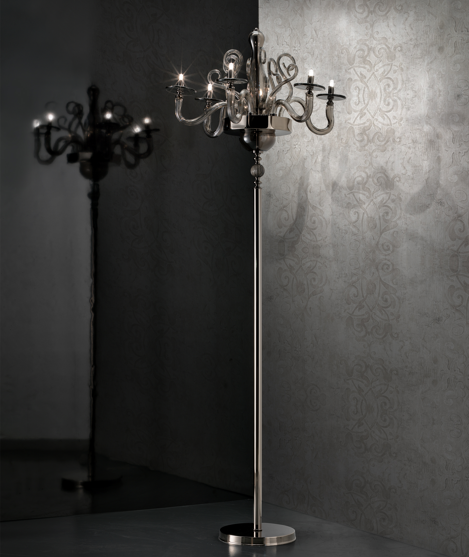 Yncanto — торшер — Euroluce