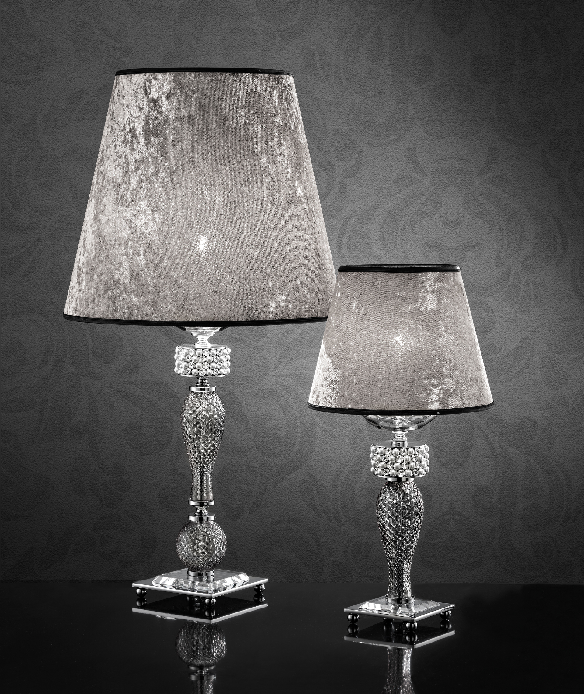 Toochic — настольная лампа — Euroluce