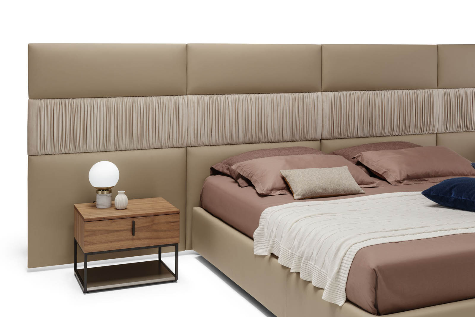 Кровать Infinity Pannelli — Novaluna, вид 3